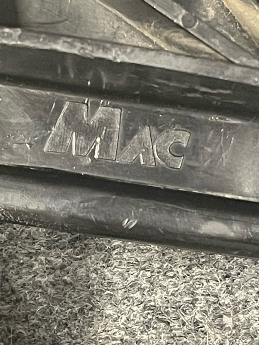Heavy-Duty Mac Plastic Black Wheel Chocks - Pair - Picture 7 of 8